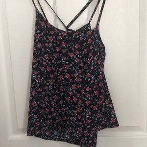 🌸 Hollister tank with skinny crossover straps 🌸